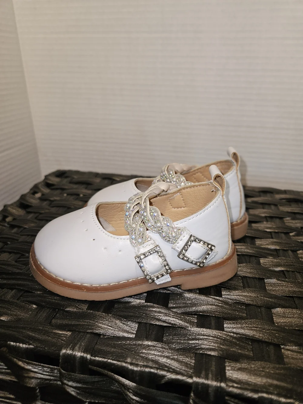 Josmo white mary